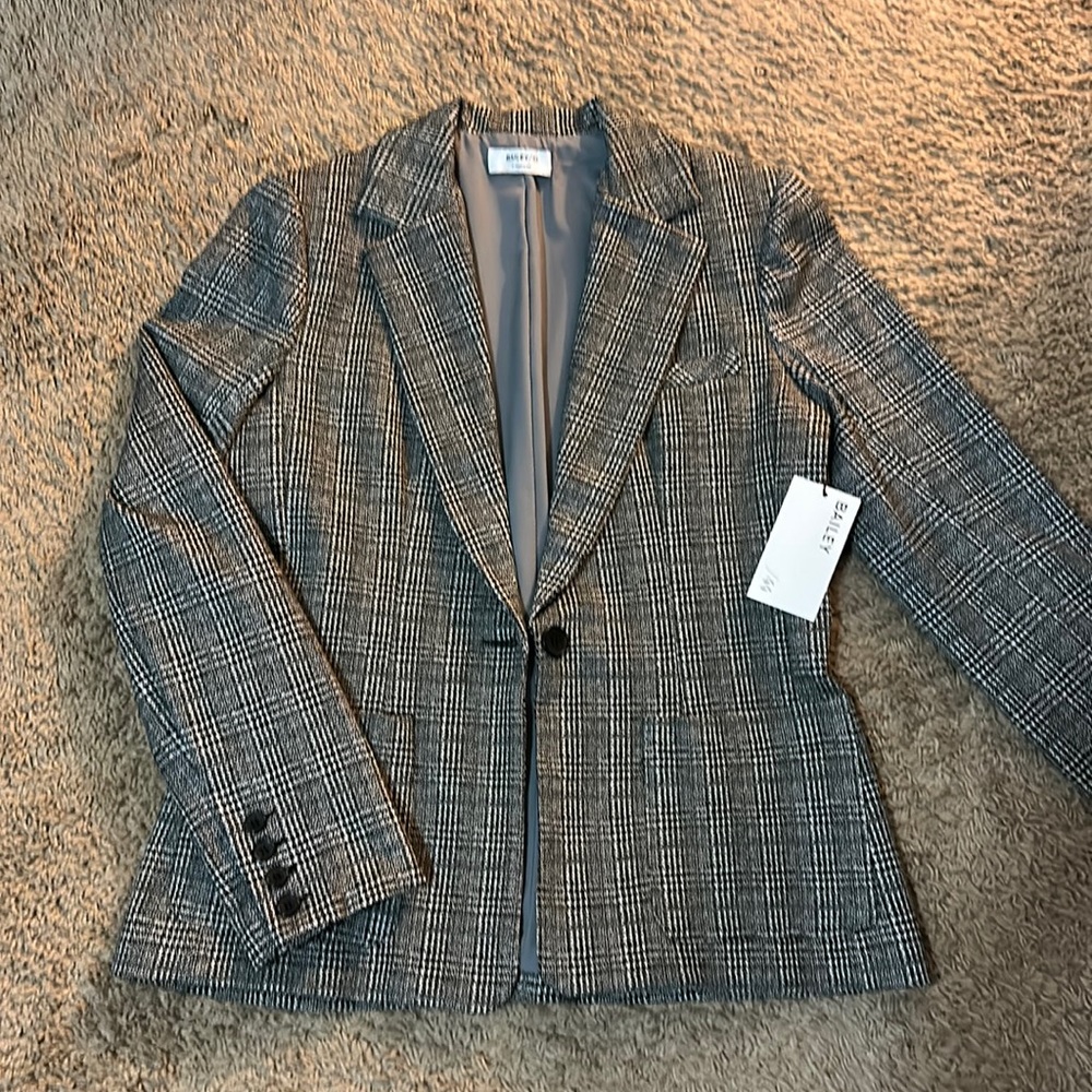 Bailey 44 houndstooth plaid blazer
